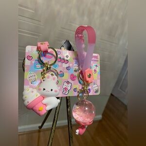 Beautiful Liquid Shaky Kawaii Cutie Keychain Bubbl Set Of 2
